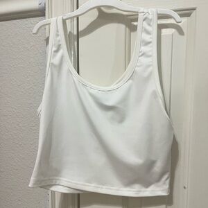 NWOT WHITE CROPPED TANK TOP SMALL GREAT CONDITION
